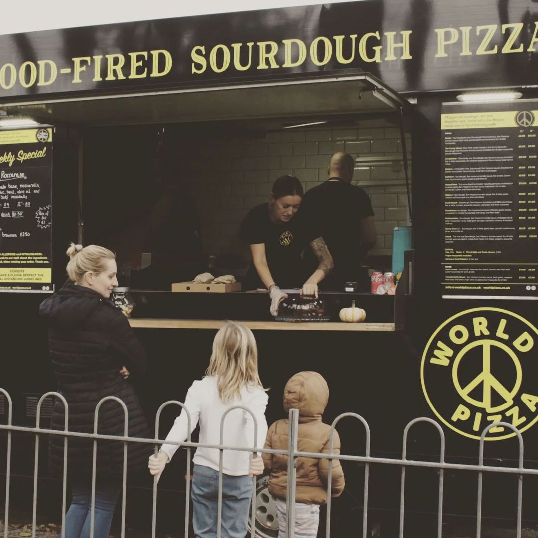 Why you should hire a wood fired pizza van for your wedding catering ...